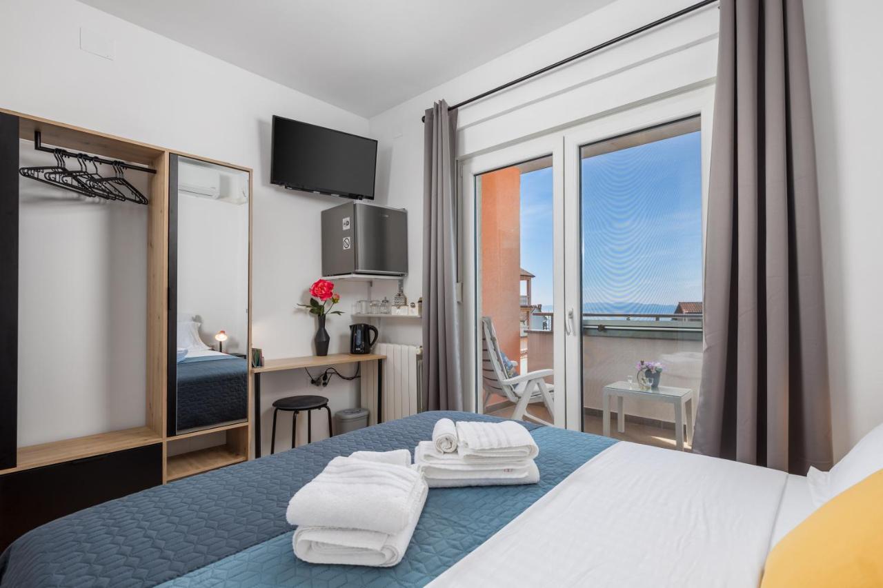 My Way Room, Parking, Sea View, Terrace Рийека Екстериор снимка